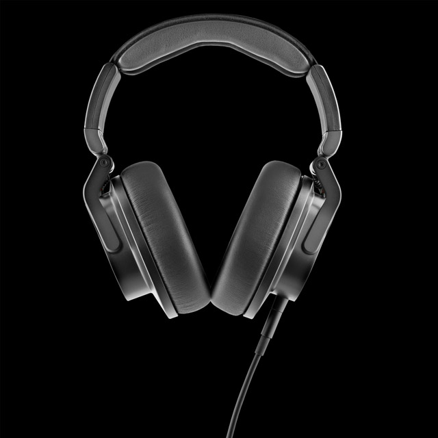  Професійні закриті накладні навушники Austrian Audio Hi-X60 