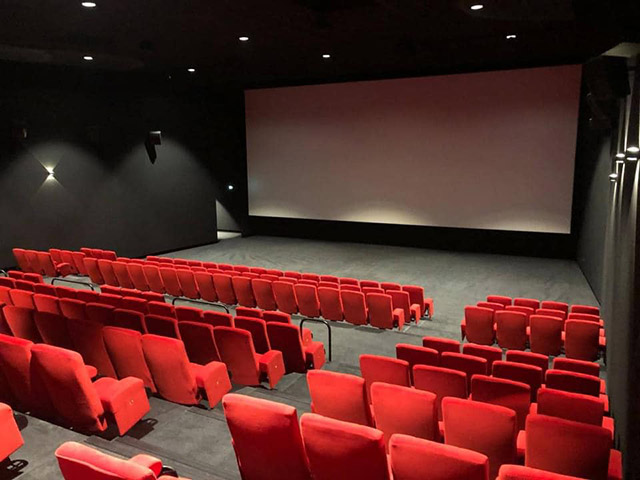  Акустика MAG у Cinema Galaxy Cognac 
